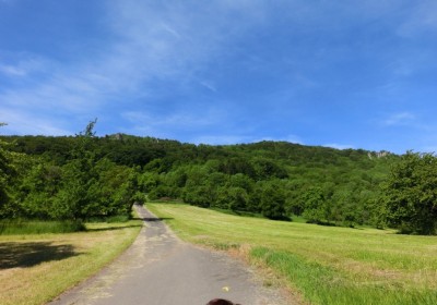 2016  Aussichtsreiche Gipfelbummelei auf dem Lieblingsberg der Franken